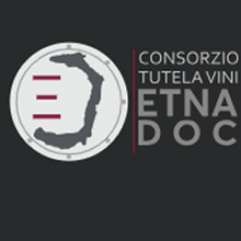 Ätna-Absätze steigen