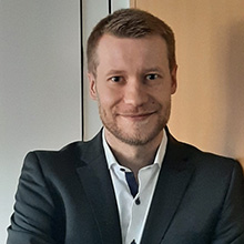 Schröder jetzt bei Félix Solís
