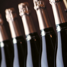 Champagne bleibt der Kapsel treu